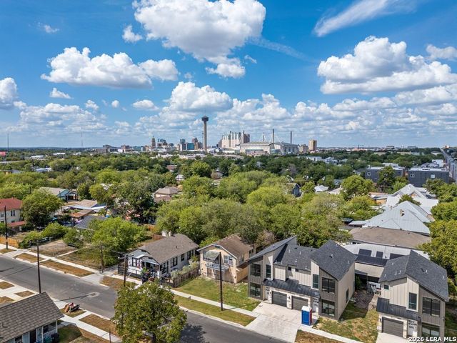919 Florida St, San Antonio, TX 78210
