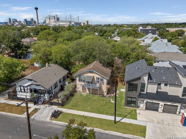 919 Florida St, San Antonio, TX 78210