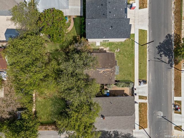919 Florida St, San Antonio, TX 78210