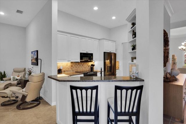 4054 65TH PLACE E, Sarasota, FL 34243