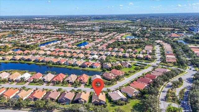 4054 65TH PLACE E, Sarasota, FL 34243