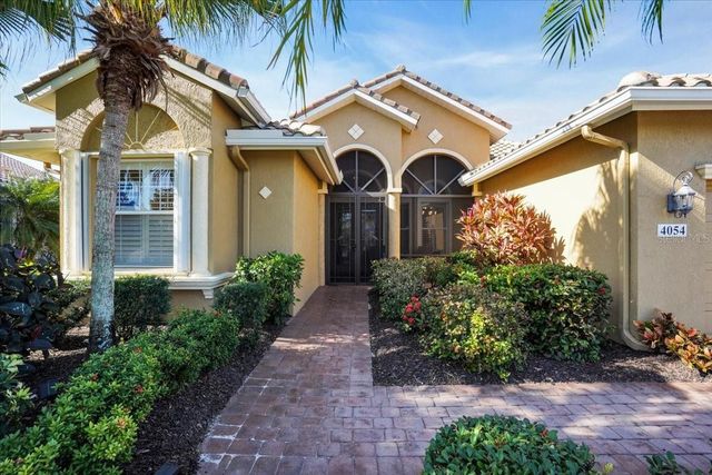 4054 65TH PLACE E, Sarasota, FL 34243