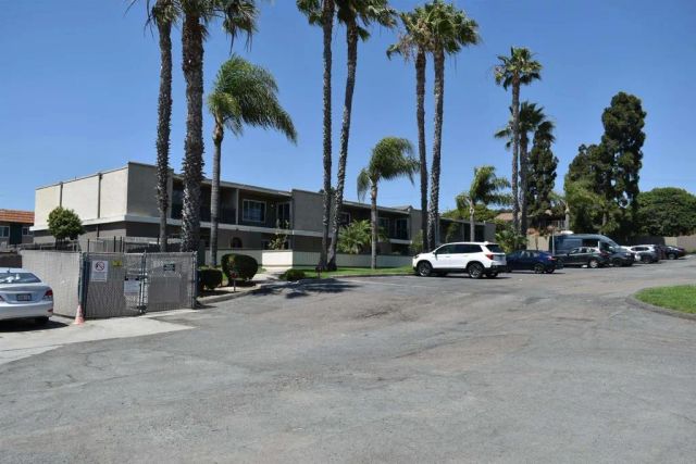 1420 HILLTOP Drive 301, Chula Vista, CA 91911