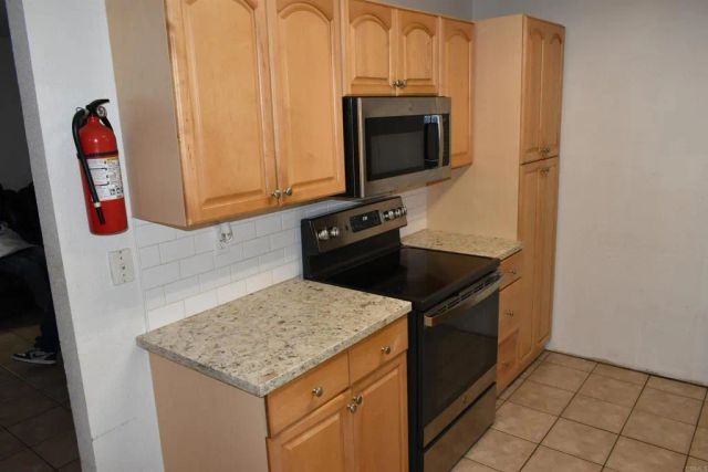 1420 HILLTOP Drive 301, Chula Vista, CA 91911