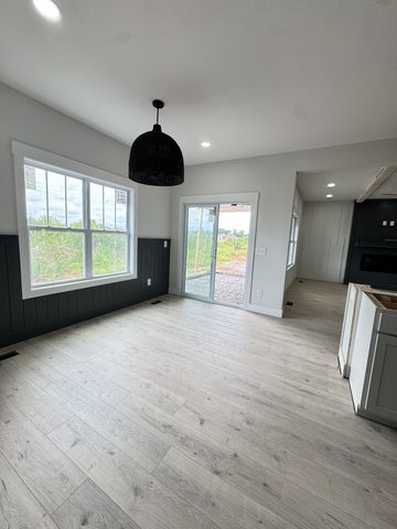 230 Low Plains Ln, Clarksville, TN 37043