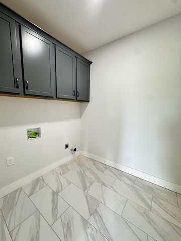 230 Low Plains Ln, Clarksville, TN 37043