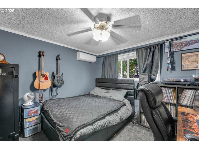 225 Nw 19TH St, Mc Minnville, OR 97128