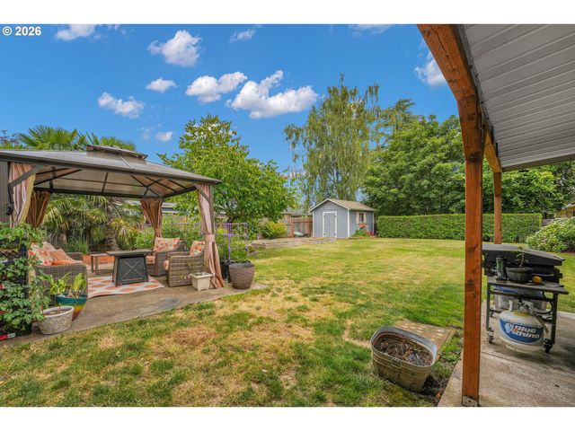 225 Nw 19TH St, Mc Minnville, OR 97128