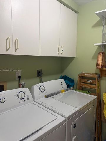 9725 NW 52nd St 111, Doral, FL 33178