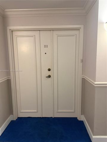 9725 NW 52nd St 111, Doral, FL 33178