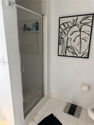 9725 NW 52nd St 111, Doral, FL 33178