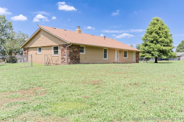 10723 N 168th East Avenue, Owasso, OK 74055