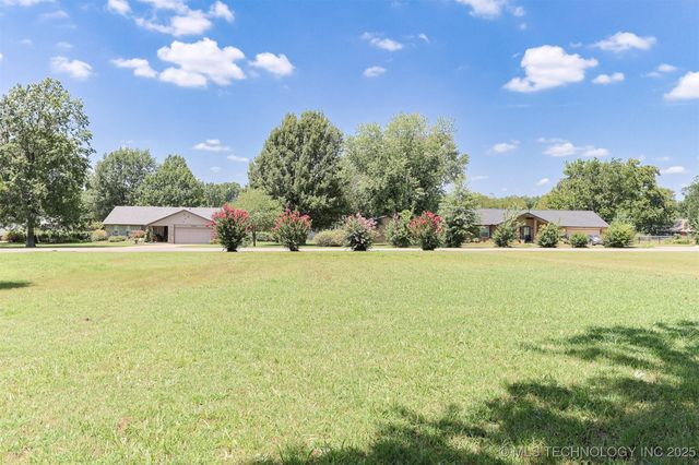 10723 N 168th East Avenue, Owasso, OK 74055