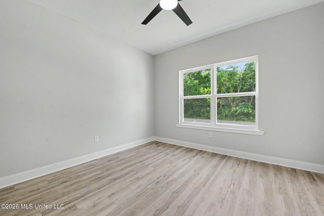 1738 Garden Park Drive, Biloxi, MS 39531