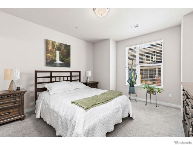 330 High Point Drive 103, Longmont, CO 80504