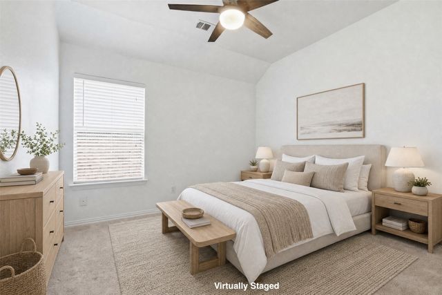 520 E Sandra Lane, Grand Prairie, TX 75052