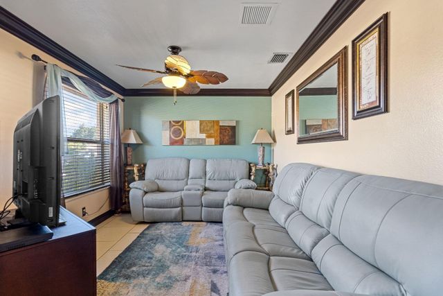 5201 SW 22nd Street, West Park, FL 33023