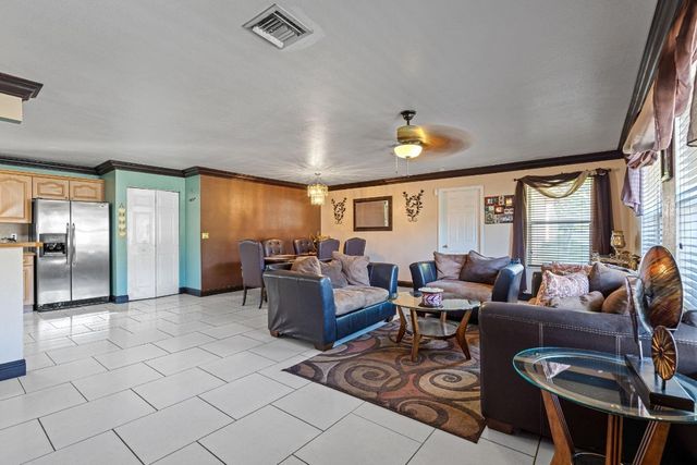 5201 SW 22nd Street, West Park, FL 33023