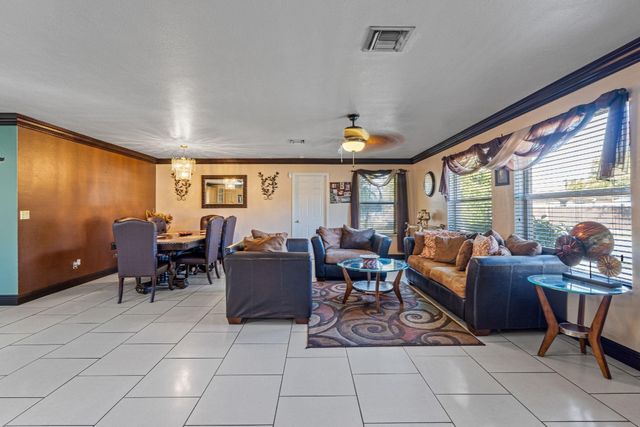 5201 SW 22nd Street, West Park, FL 33023