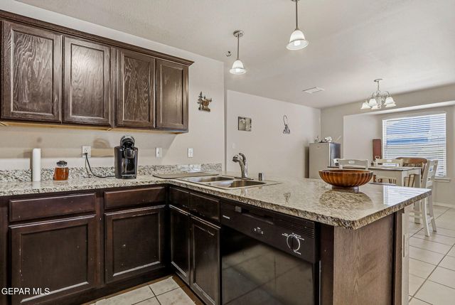 12160 Driftwood Lane, El Paso, TX 79934