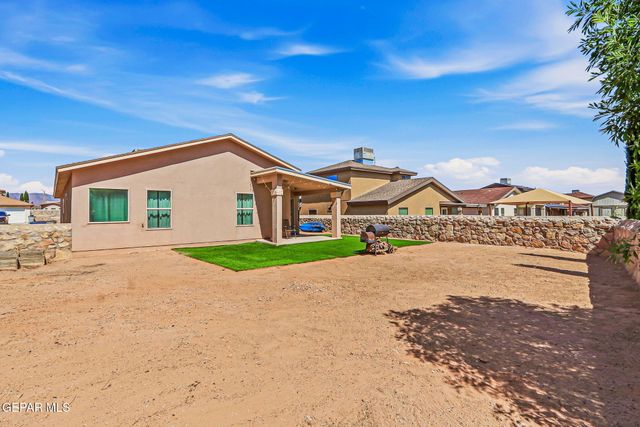 12160 Driftwood Lane, El Paso, TX 79934