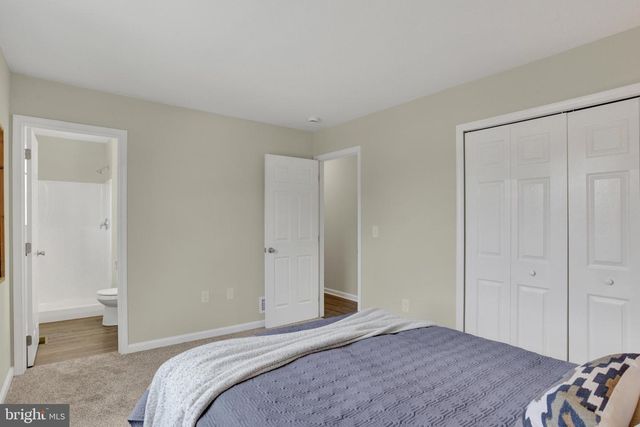 29 SHIRK DR, Fredericksburg, PA 17026