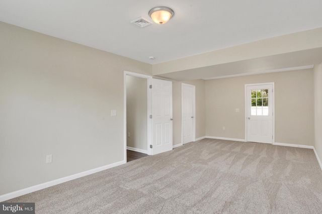 29 SHIRK DR, Fredericksburg, PA 17026