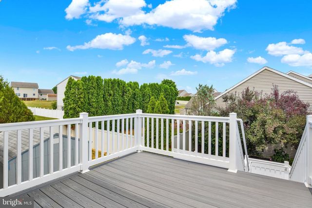 29 SHIRK DR, Fredericksburg, PA 17026