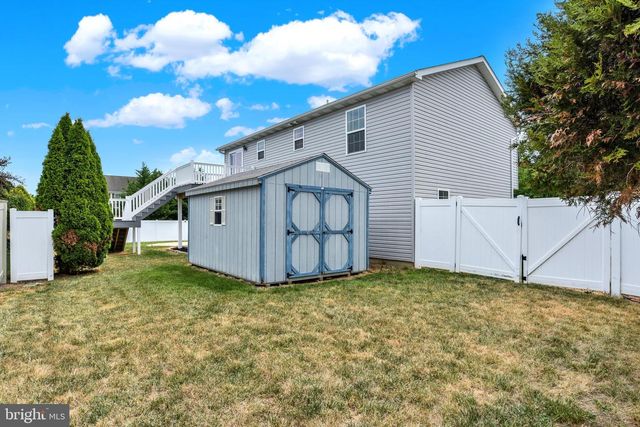 29 SHIRK DR, Fredericksburg, PA 17026