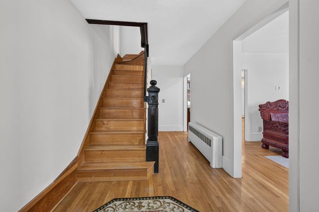21 Parker St, Boston, MA 02129