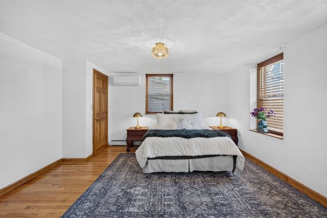 21 Parker St, Boston, MA 02129