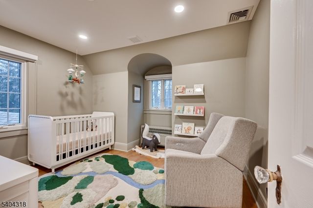 143 Lake Ave, Metuchen Boro, NJ 08840