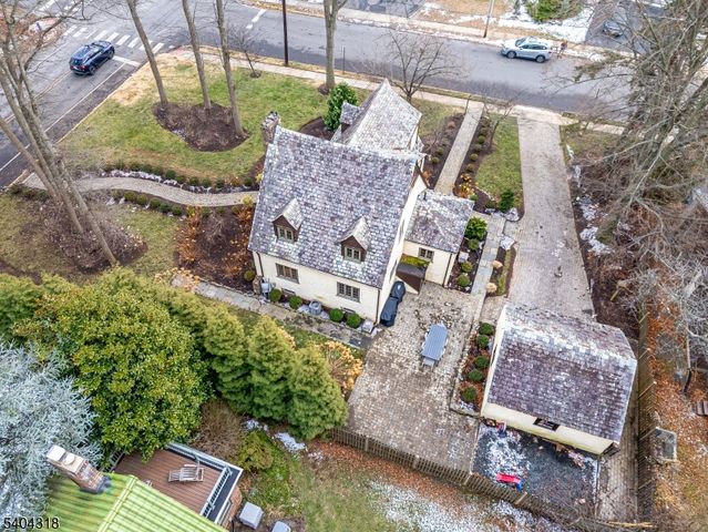 143 Lake Ave, Metuchen Boro, NJ 08840