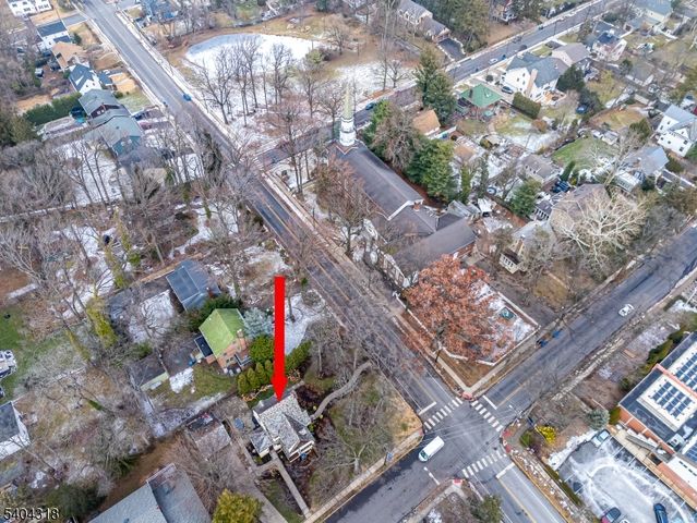 143 Lake Ave, Metuchen Boro, NJ 08840