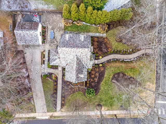 143 Lake Ave, Metuchen Boro, NJ 08840