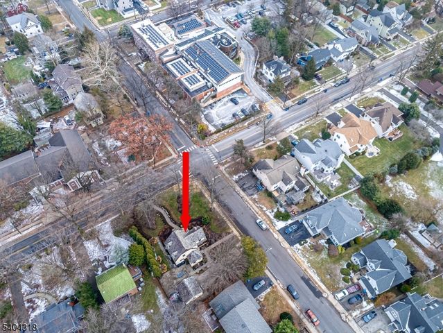 143 Lake Ave, Metuchen Boro, NJ 08840