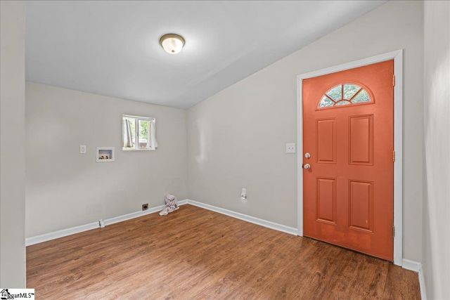 16 Bradley Street, Greenville, SC 29611