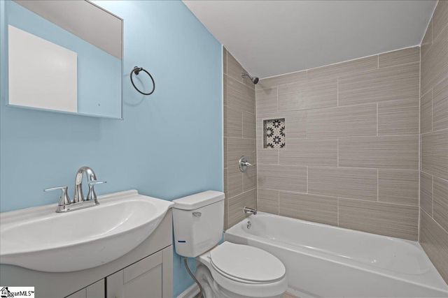 16 Bradley Street, Greenville, SC 29611