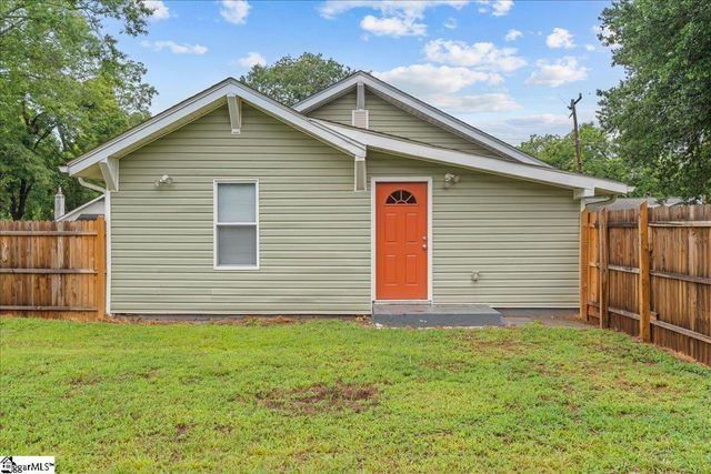 16 Bradley Street, Greenville, SC 29611