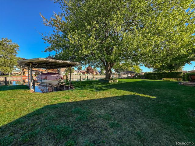 7214 Cardinal Street, Clay Township, MI 48001