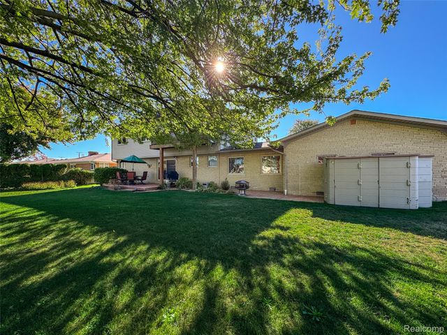 7214 Cardinal Street, Clay Township, MI 48001