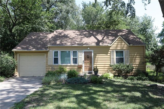 4813 Canterbury Street, Roeland Park, KS 66205