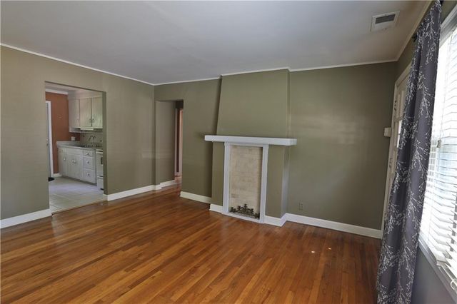 4813 Canterbury Street, Roeland Park, KS 66205