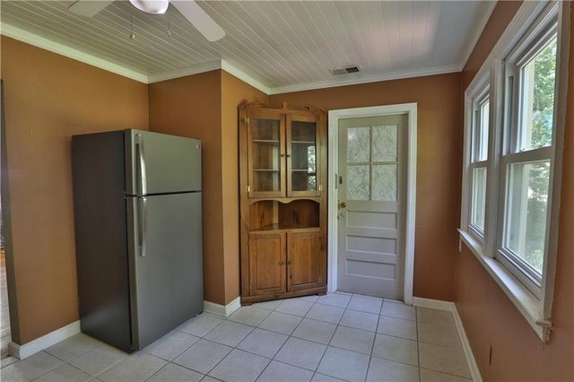 4813 Canterbury Street, Roeland Park, KS 66205