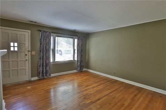 4813 Canterbury Street, Roeland Park, KS 66205