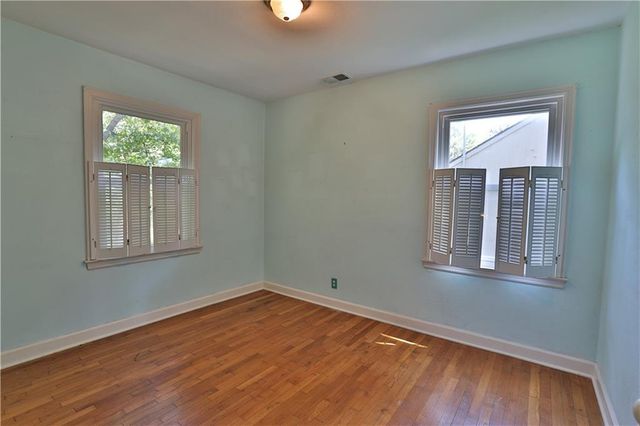 4813 Canterbury Street, Roeland Park, KS 66205