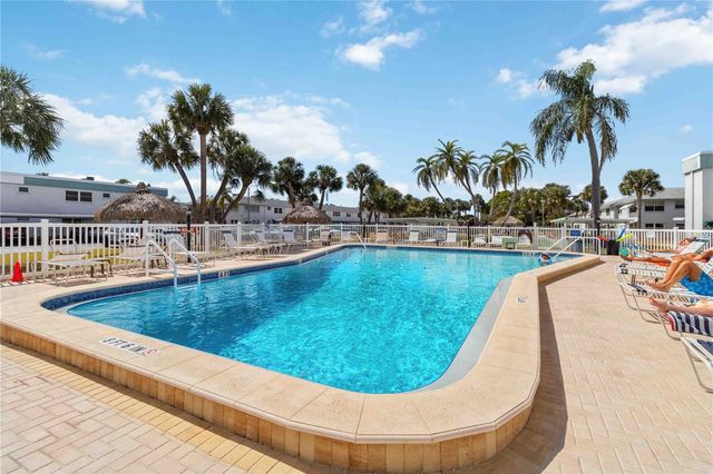 5347 81ST LANE 24, St Petersburg, FL 33709