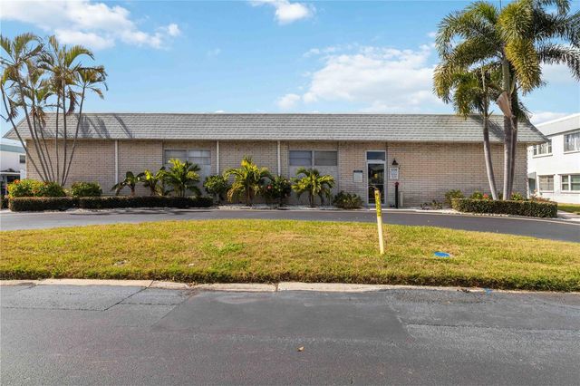 5347 81ST LANE 24, St Petersburg, FL 33709
