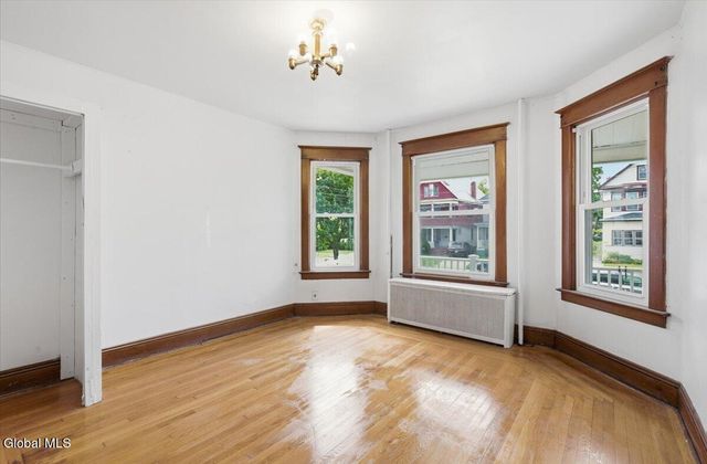 422 Manning Boulevard, Albany, NY 12206