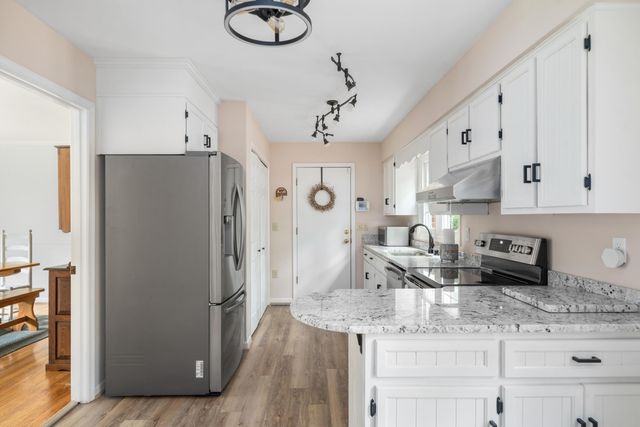 3341 Hidden Oak RD SW, Roanoke, VA 24018
